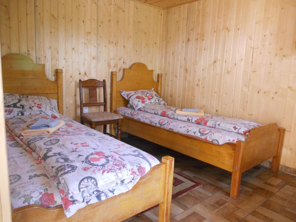 Pension, Camping & Biker Station Zur Deutschen Eiche Ciocanesti Экстерьер фото